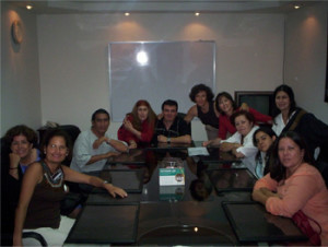 Firma de la Escritura de Constitución de REDTEXTILIA. 